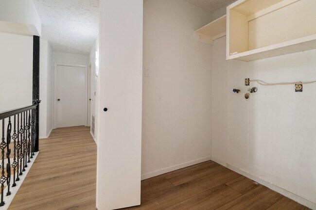 Building Photo - 3719 Straightfork Dr