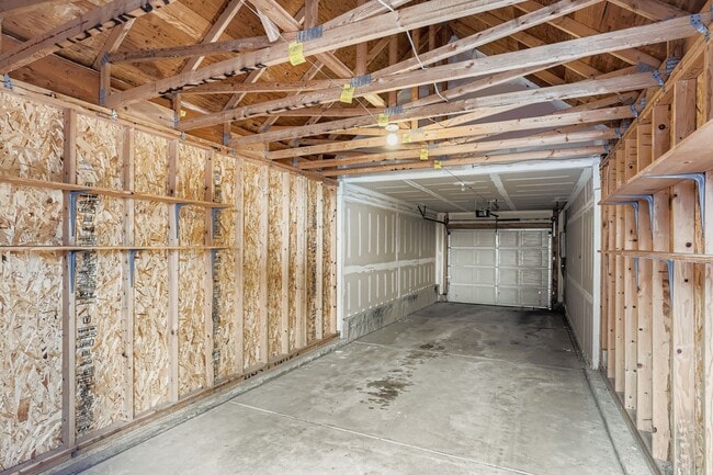 Building Photo - 356 W Archer Pl