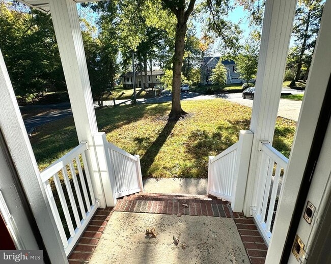 Building Photo - 1326 Aquia Dr