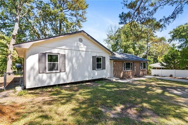 Building Photo - 503 Bobwhite Ct