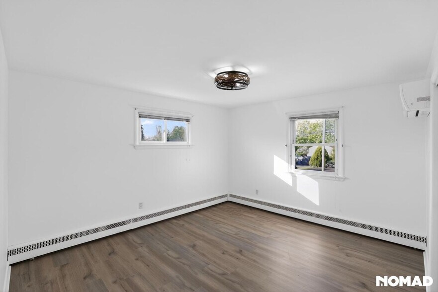 Building Photo - 426 Myrtle Ave