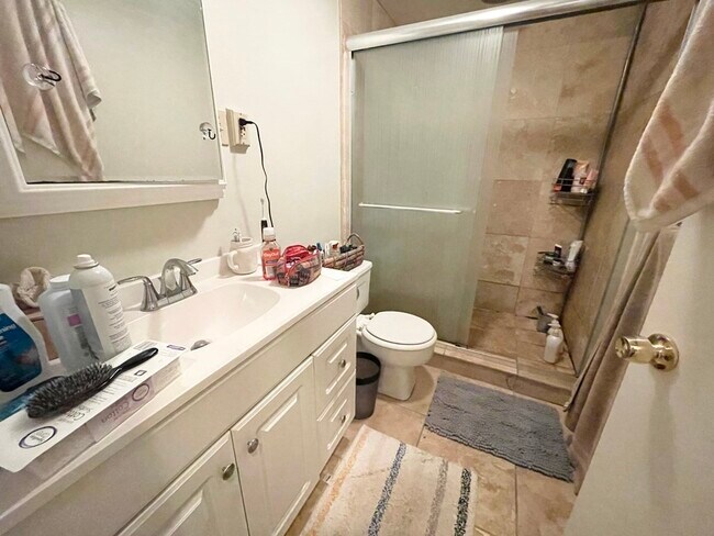 Building Photo - 660 Massachusetts Ave