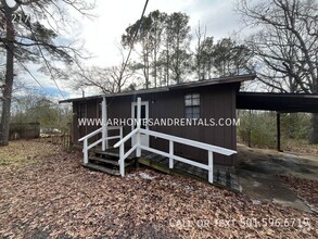 Building Photo - 217B Taylor-