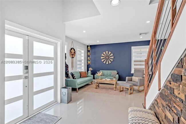 Building Photo - 15877 SW 61st Way