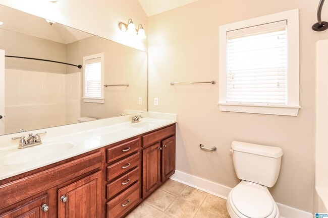 Building Photo - 4964 Stonecreek Way