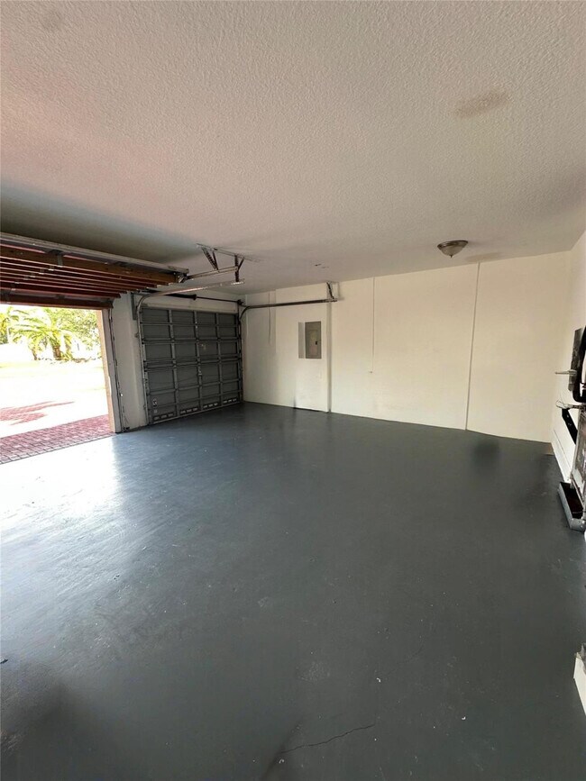 Building Photo - 13376 SW 47th St