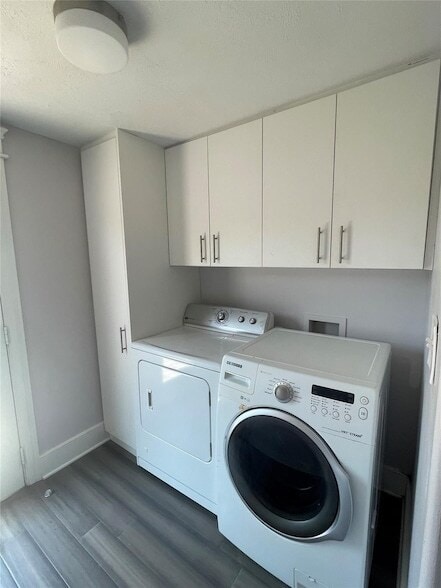 Building Photo - 1323 Avenue M