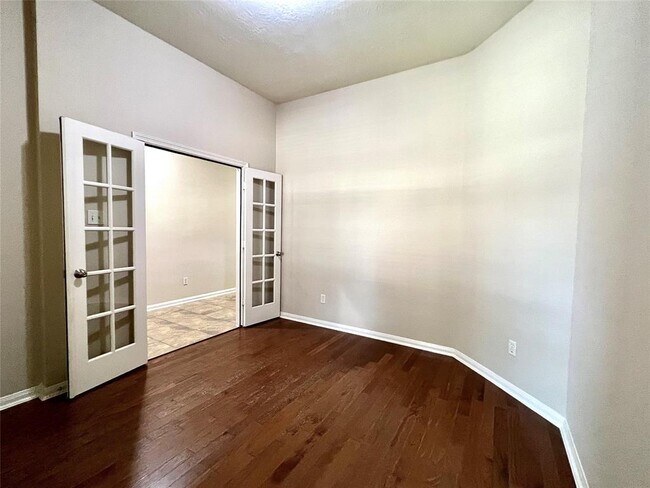 Building Photo - 9735 Chicory Chase Ct