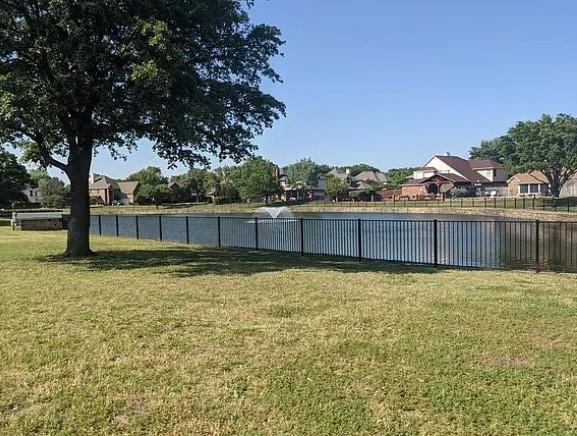 Building Photo - 504 Woodlake Dr