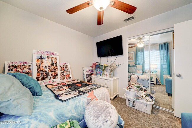 Building Photo - 2744 S Raven