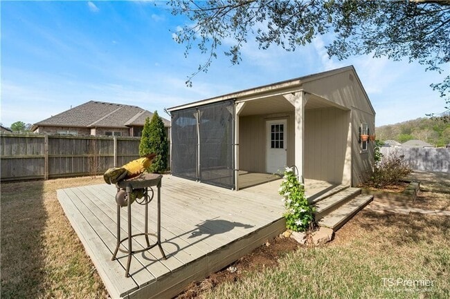 Building Photo - 202 Pebble Beach Dr