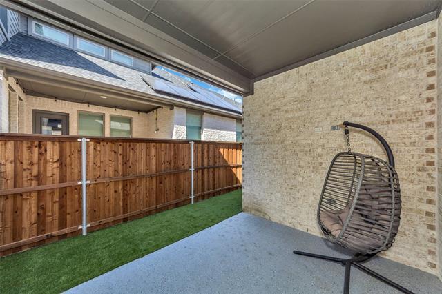 Building Photo - 467 Chambers Pl