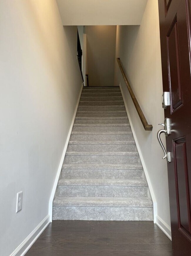 Building Photo - COMING SOON!!!  Beautiful 3 Story Townhome in Ardrey North