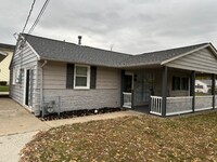 Building Photo - 5520 Halwis St