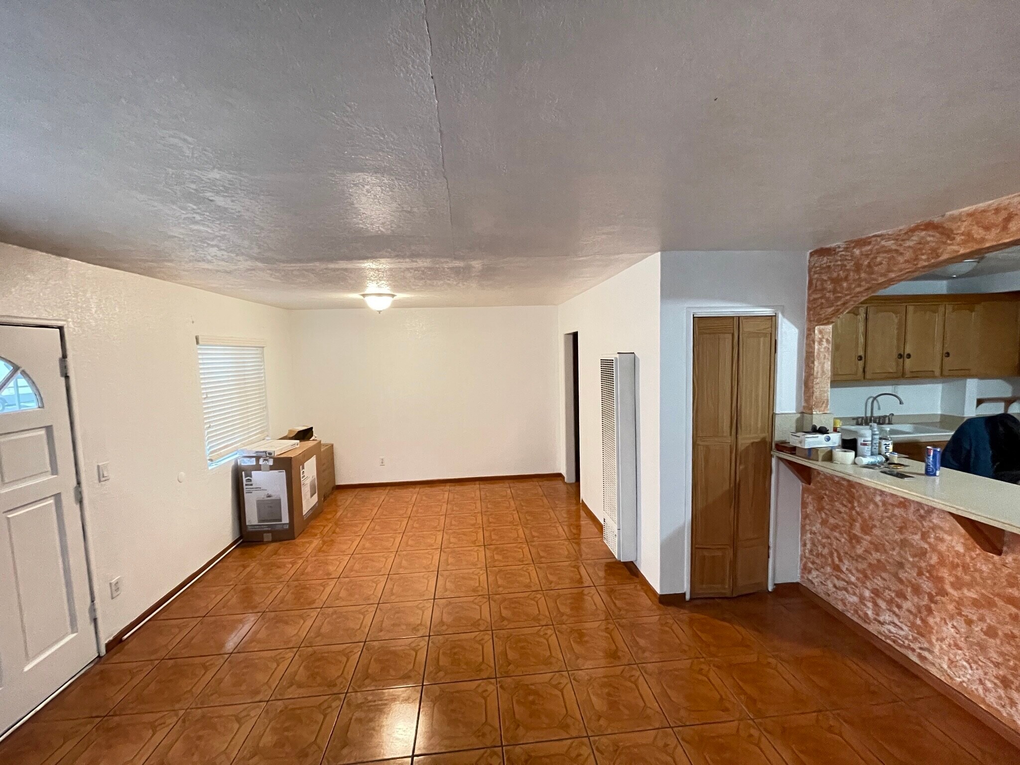 Living room - 5890 Noble St