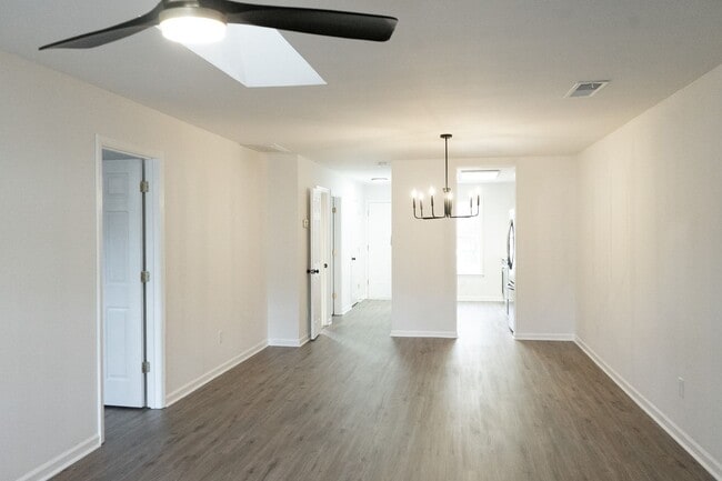 Building Photo - 80 Montebello Ln