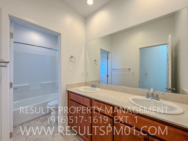 Building Photo - Beautiful 4 Bedroom Home in McKinley Village Community