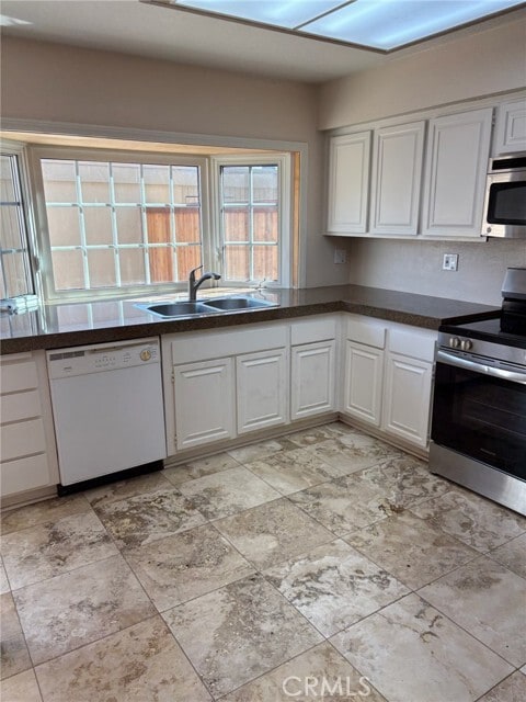 Building Photo - 18243 Crater Lake Ct