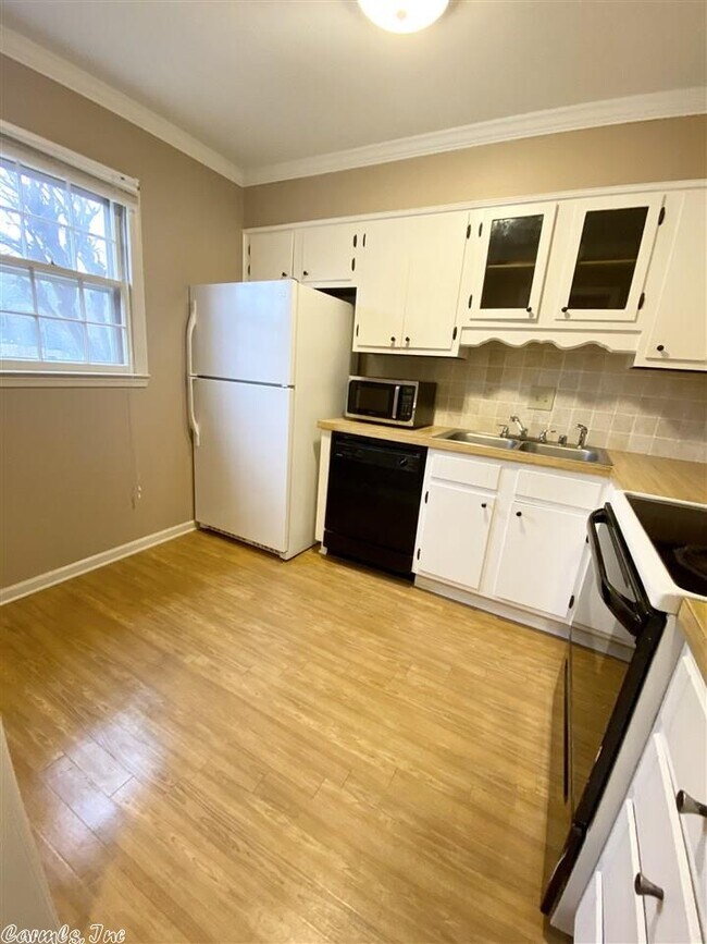 504 Green Mountain Dr 504 Green Mountain Dr Little Rock AR 72211