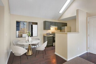 Building Photo - Crossroads at City Center Apartments