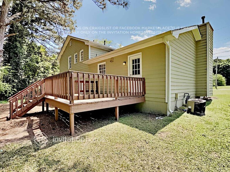 Building Photo - 2911 Oakwilde Ct