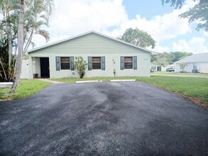 Building Photo - 4374 Walden Cir