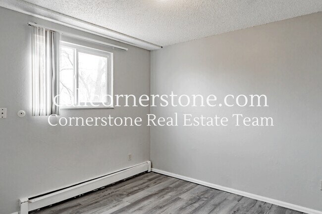 Building Photo - 1165 Chiricahua Loop