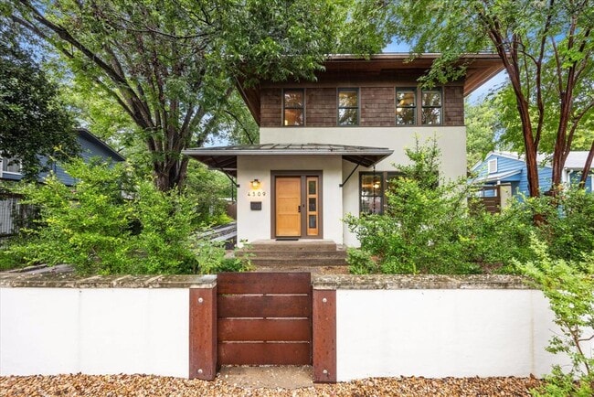 Primary Photo - 4509 Avenue A