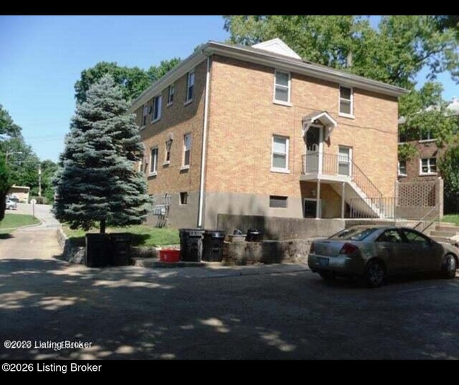 Building Photo - 311 Ridgedale Rd