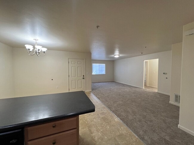 Building Photo - 3029 Coal Mine Ave