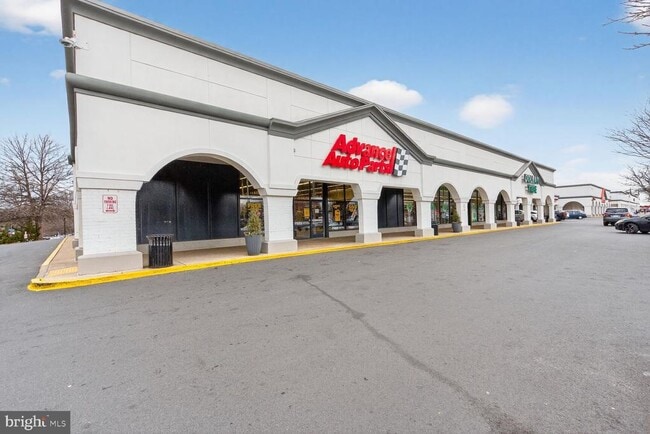 Building Photo - 4071 Championship Ct