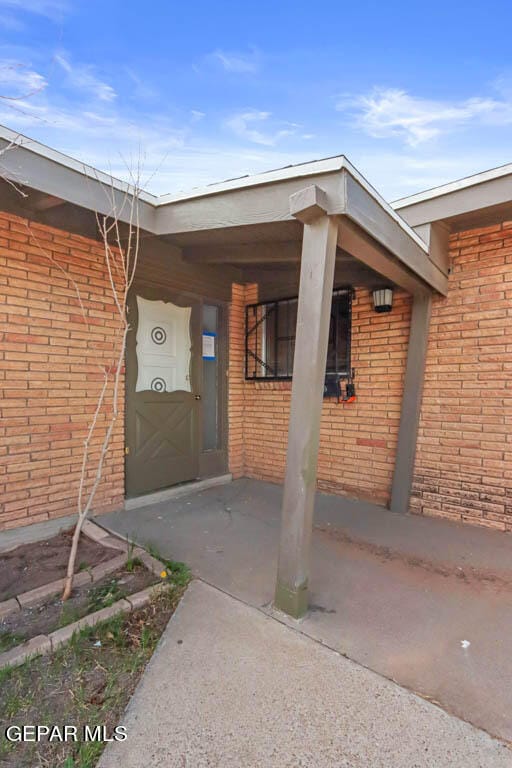 Building Photo - 3313 Cork Dr