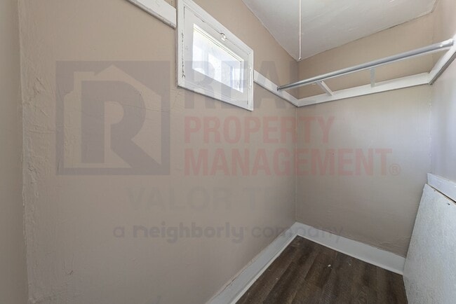 Building Photo - 3643 W 39th St