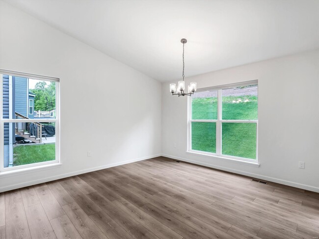 Building Photo - 1631 Ridgefield Blf Ct