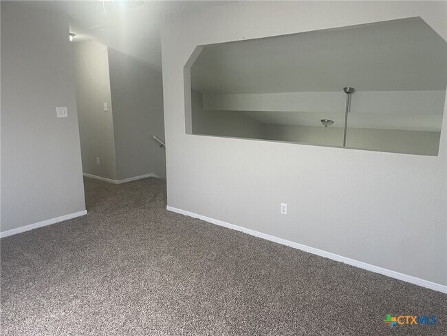 Building Photo - 4616 Indigo Dr