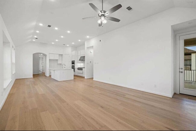 Building Photo - 1116 Addison Ln