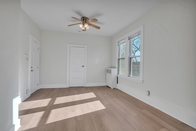 Building Photo - 25 Reservoir Ave