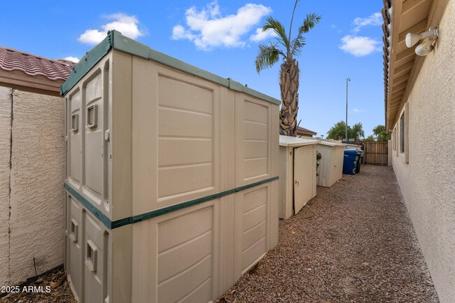 Building Photo - 8463 E Natal Cir