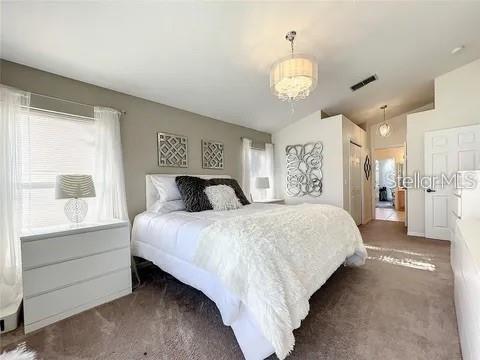 Building Photo - 879 Oak Chase Dr