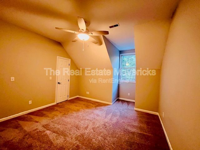 Building Photo - 784 New Home Loop