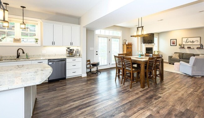 Building Photo - 3 Bedroom Home in Goode