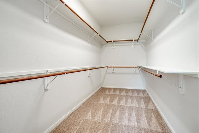Building Photo - 5818 Pebble Bank Ln