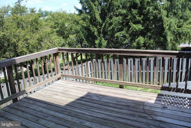 Building Photo - 112 Bentley Ct