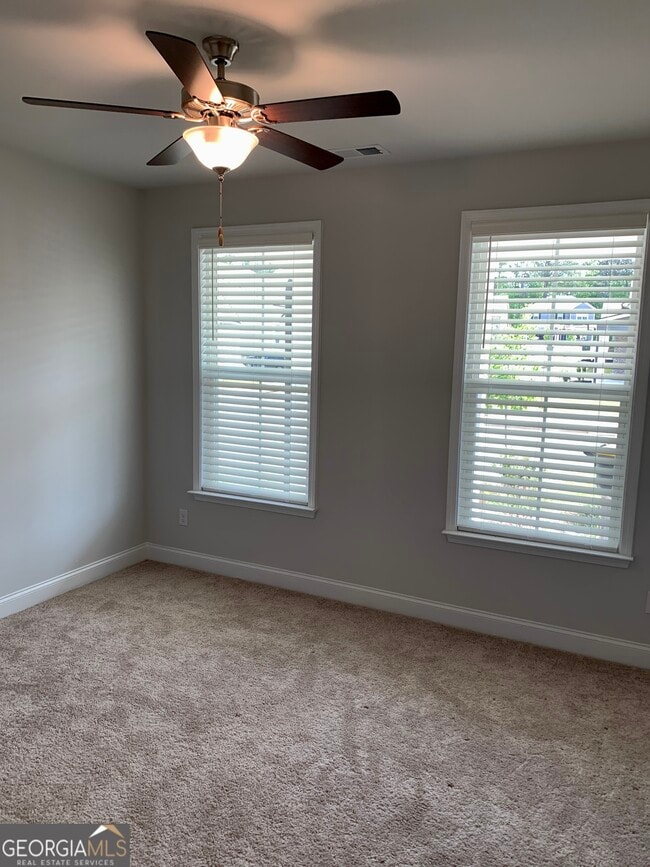 Building Photo - 600 Cunninghame Ct