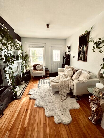 Building Photo - 2841 W 28th Ave