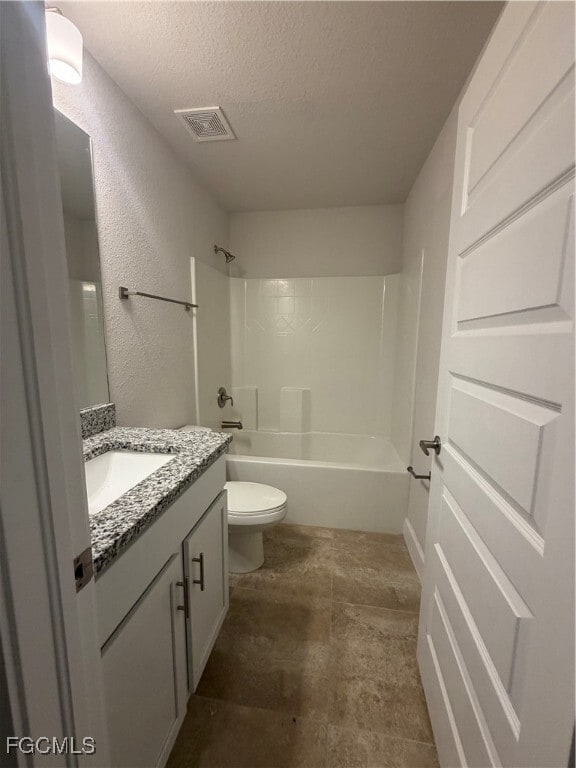 Building Photo - 4602 Karen Ave N