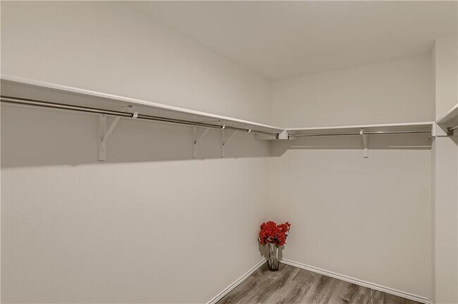 Building Photo - 13905 Vigilance St