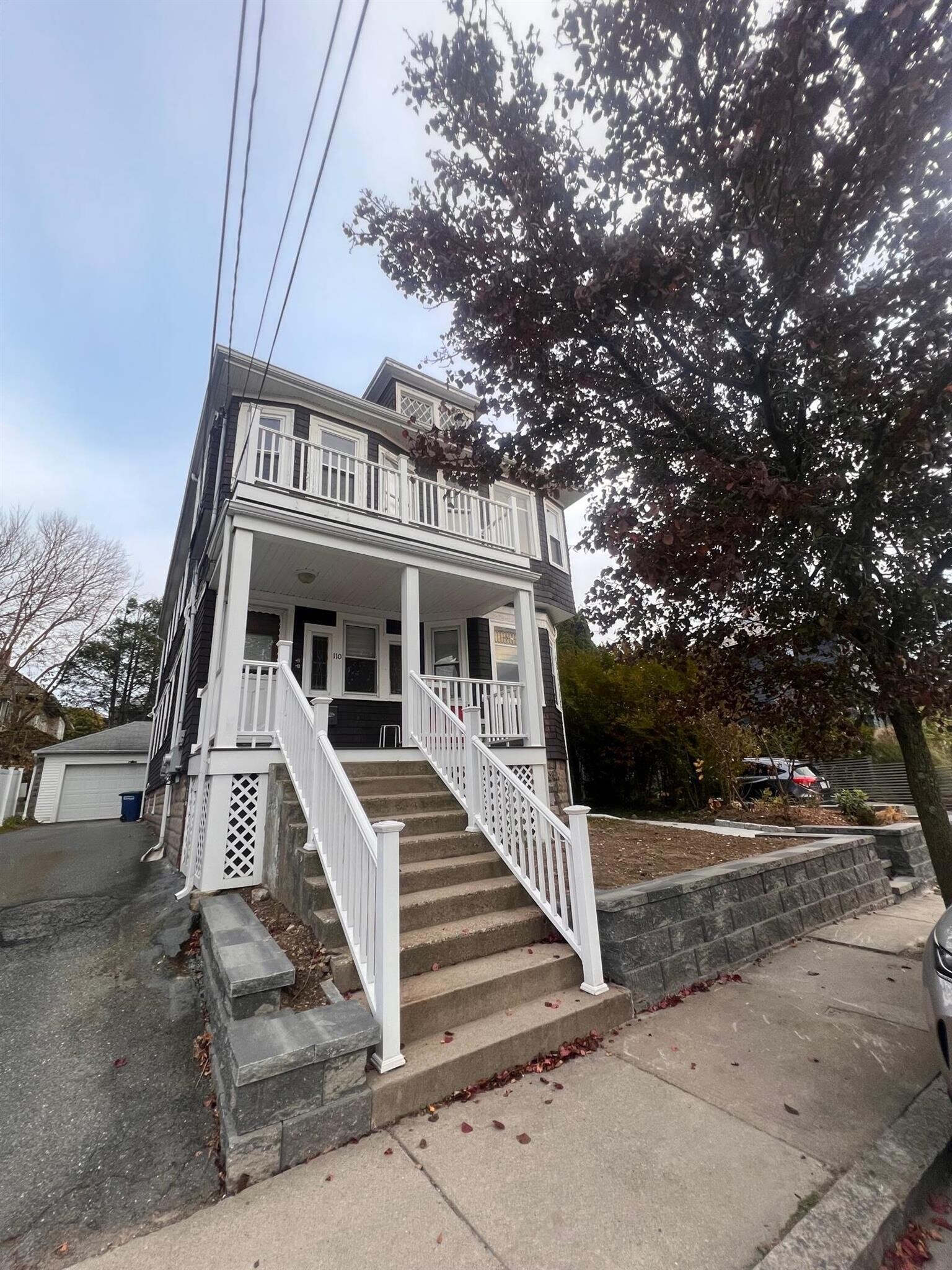 Building Photo - 110 W Quincy St