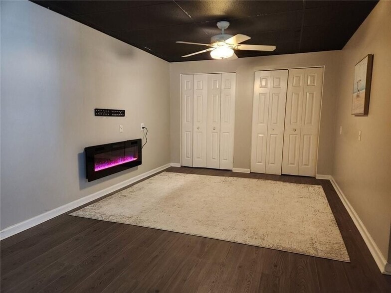 Building Photo - 2785 Shoemaker Ln