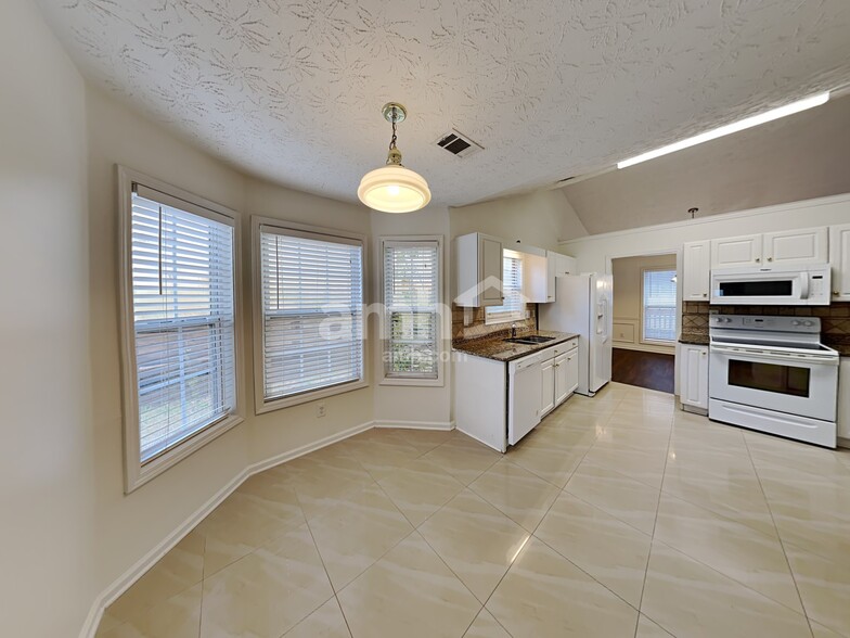 Building Photo - 951 Garden Oak Ct